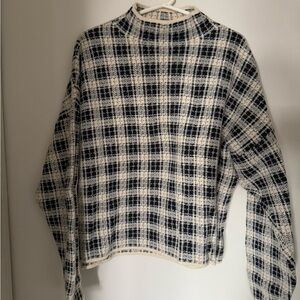 SOLD ON ANOTHER APP- Ann Taylor Cream and Black Plaid Sweater 🖤🤍